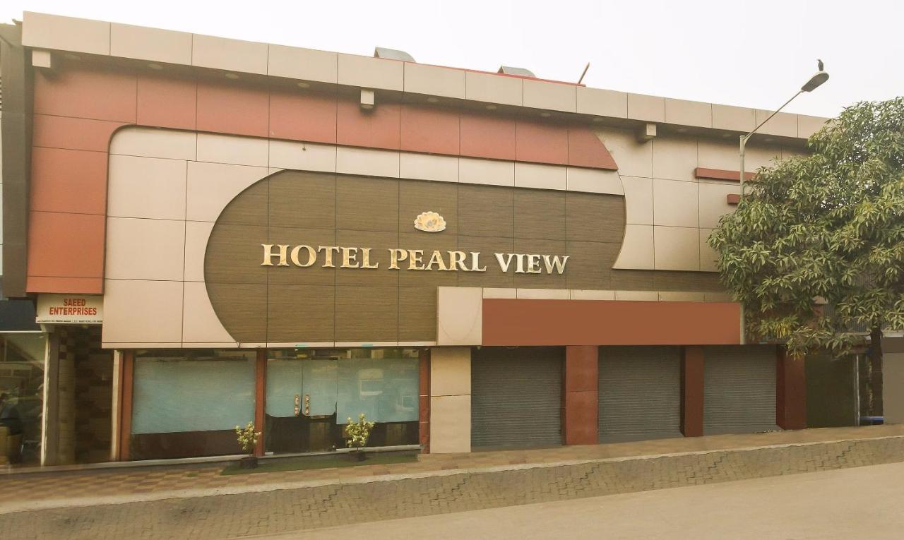 Capital O Hotel Pearl Near Us Embassy Βομβάη Εξωτερικό φωτογραφία